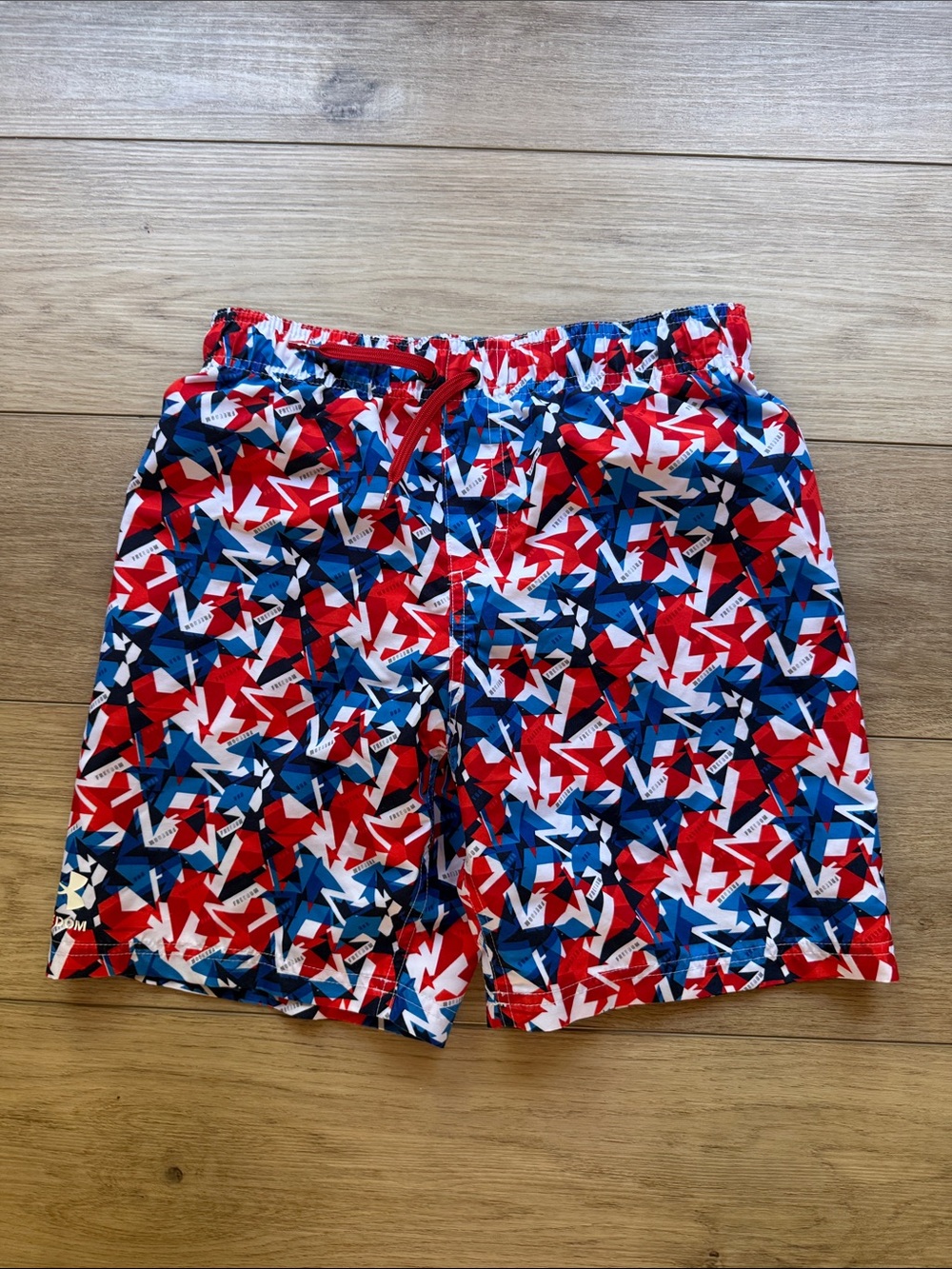 Under Armour Red, Blue & White Abstract Swim Trunks—Like New!!